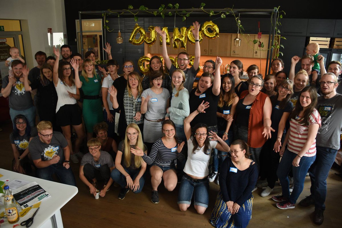 DjangoGirlsDD's tweet image. What an amazing day! 🤩👩‍💻👩‍💻👩‍💻 Hope you got back well and that we see each other again soon!
