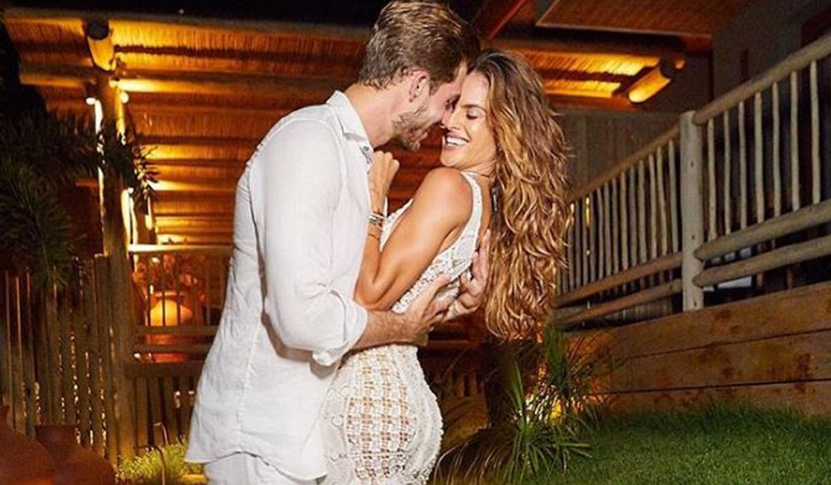 Elle Japan ヴィクシーモデルが婚約ラッシュ イザベル グラールがサッカー選手との婚約を発表 T Co V1wmrwtu5x Elle Japan ヴィクシーモデルが婚約ラッシュ イザベル グラールがサッカー選手との婚約を発表 T Co V1wmrwtu5x