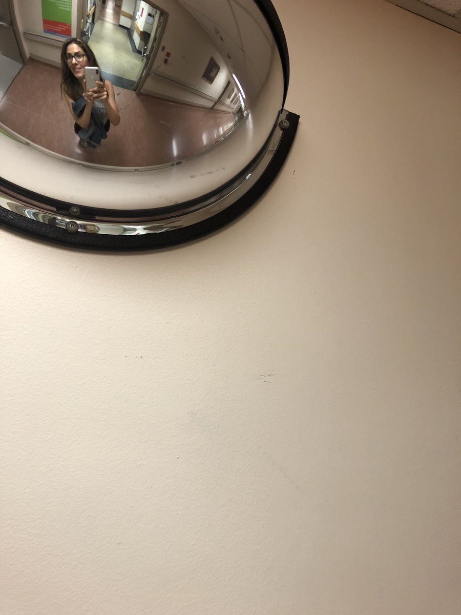 DinaPugliese's tweet photo. Objects in mirror are ten times larger than they appear. #AntWoman https://t.co/DeOnpuNmT8