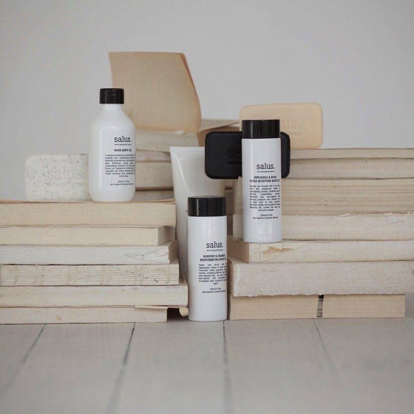 zianibeauty's tweet image. Take a little time out for yourself this weekend #salusbody #weekendtimeout #spoilyourself #salusrange #australianskincare #local #australianmade #naturalskincare #pure