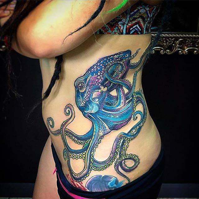 witchcityink's tweet photo. Color complete! This amazing sapphire cephalopod by @natanink makes all our ocean dreams come true...💜🐙💙 . . . #natanalexander #witchcityink #salemsbesttattoos #salem #salemma #salemmassachusetts #bostontattooartist#customtattoo #octopustattoo #octop… https://t.co/QbWWA8cbOg https://t.co/O3APxyk1wj