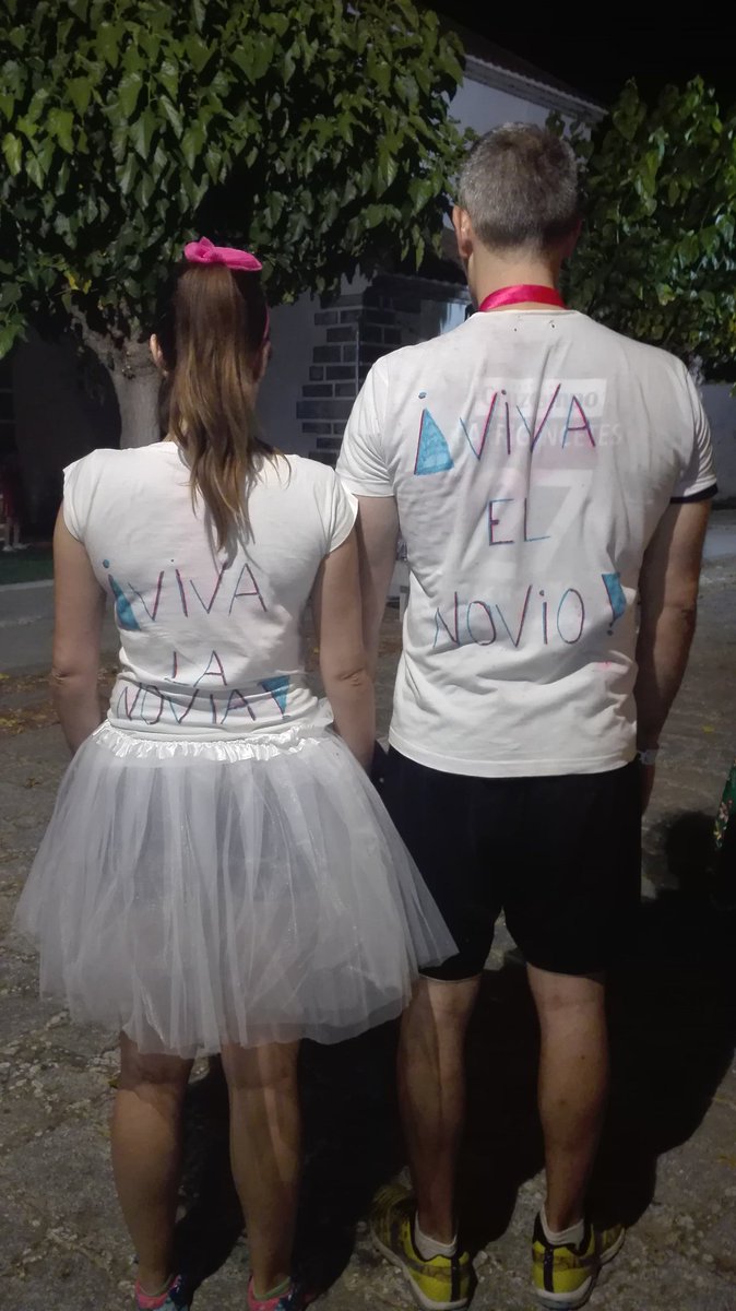 En mi nombre y en el de <a href="/ajrb1981/">Antonio J Ruiz Barbero</a> GRACIAS por la sorpresa a <a href="/OlimpiadasR/">Olimpiadas Rurales</a> por si ser cómplices, al <a href="/ElTrompeton/">Charanga ElTrompetón</a> por la marcha nupcial (y por los Piostros, ¡claro!), pero sobre todo a nuestro equipo <a href="/Barrigoncetes/">Los Barrigoncetes</a>... ¡¡Sois los mejores!! #OlimpiadasRurales2018
