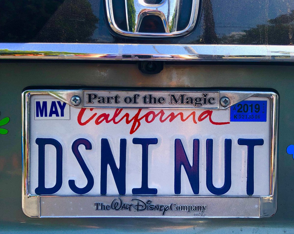 KatCressida's tweet photo. GOD I ❤️ L.A.
WAYYYY too many 💉#DisneyADDICTS 💉
😂😂😂
#VanityPlate #DisneyNut #WhyILoveLA https://t.co/0J4nOV99dV