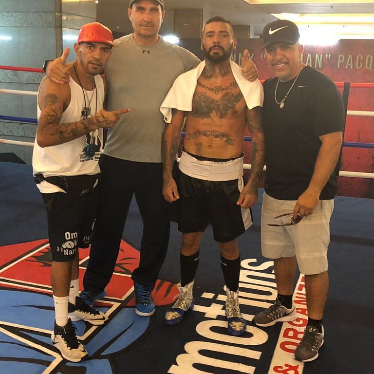 BoxeoMundial's tweet photo. Lucas “La Máquina” Matthysse finished his preparation today with 10 explosive rounds with the pride of Tijuana Marvin “Cachorro” Quintero.  

Matthysse terminó su preparación hoy con 10 explosivo asaltos con el orgullo de Tijuana, Marvin “Cachorro” Quintero.

Via @GabeRivas03 https://t.co/6lOfZ3hytD