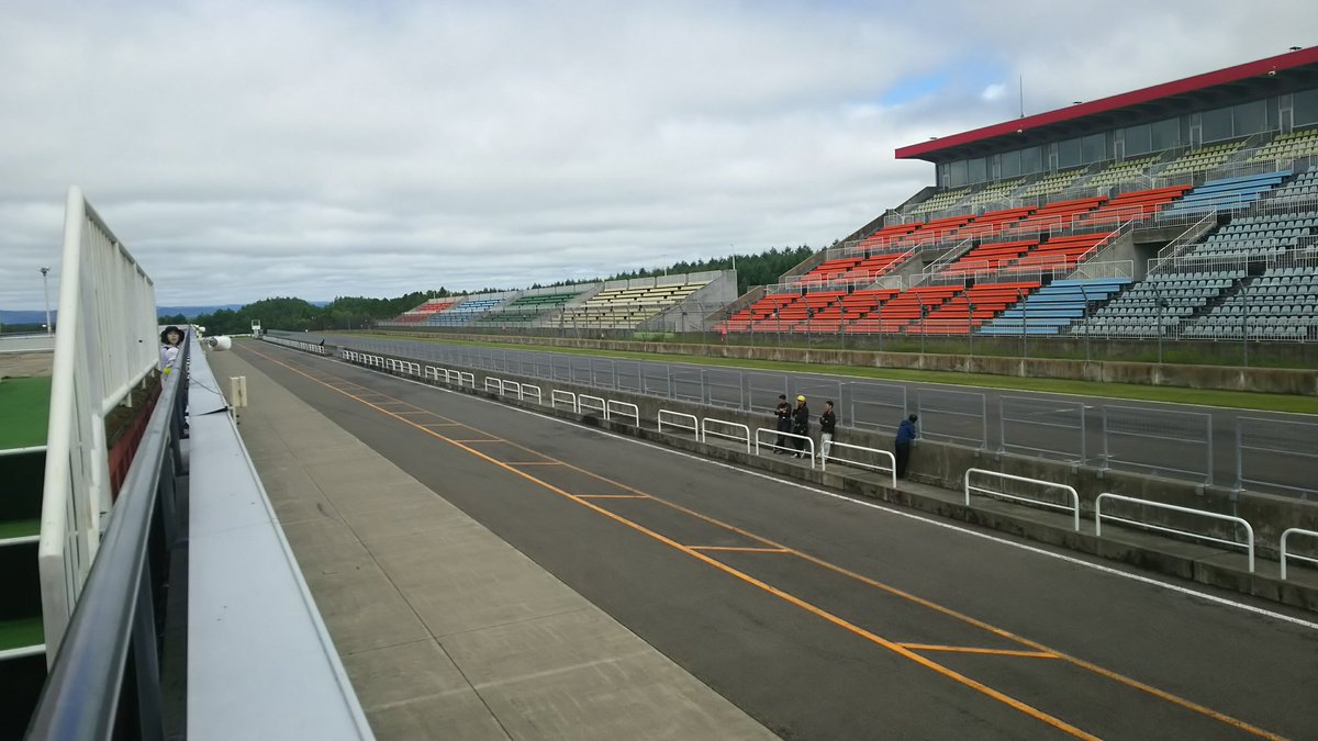 ajWFEmn0CpnZhaJ's tweet image. 今日はのんびり走ろ
( ･ิω･ิ)
#十勝スピードウェイ
#ダンロップサーキットステーション