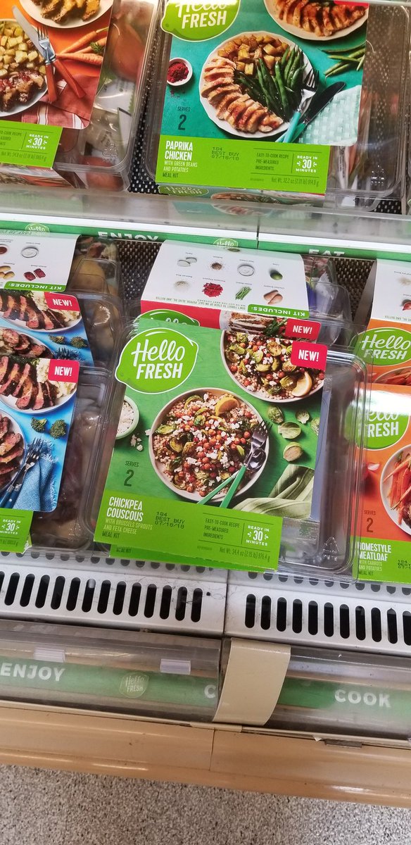 ABjuliesimmons's tweet photo. #superexcited @HelloFresh at @StopandShop #Elmsford #lovehellofresh https://t.co/6CzbjxdH8K