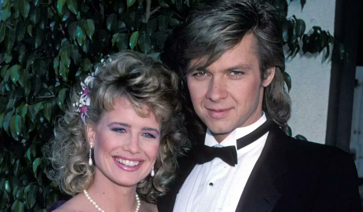 LakersDaysFan's tweet image. When u think of supercouples, u think: #Stayla.Their love story is friendship, angst, tenderness, devotion, laughter, respect, 4giveness, &amp;amp; affection.How can @nbcdays think of losing S&amp;amp;K? Plz Re-Sign SN. @greg_meng⁩ @carlivatiron #days #BringPatchBack #DaysNeedsStephen