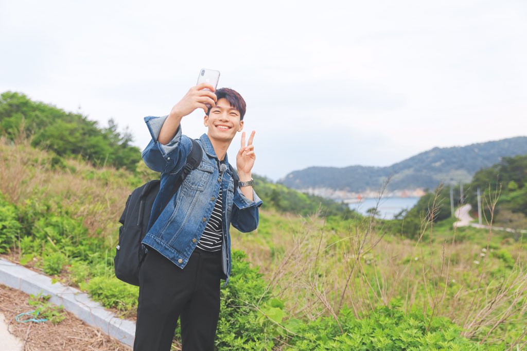 .
하준st 소확행👍🏻
.
#소리도에서_확실한_행복
#섬아일체 #어렵지_않아요
.
#강호동 #이수근 #이연희 #위하준 #섬총사2
#섬총사 #컴백 #시즌2 #뚝딱뚝딱섬스테이 
#본방사수 #섬ing_soon #연도 #소리도
#힐링섬스테이 #Olive #tvN #밤11시
#월요예능 #월요일은_섬데이