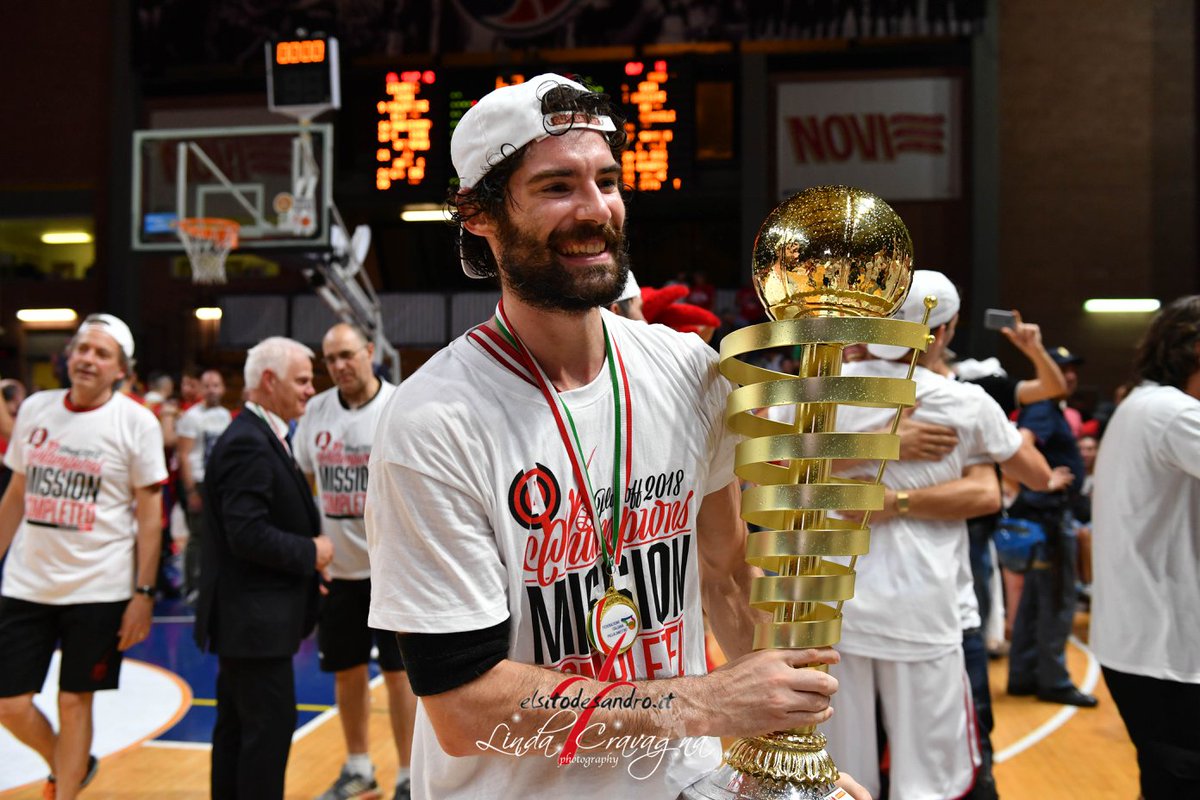 Elsitodesandro's tweet photo. #Rassegnastampa dell'#8luglio, Bobo Prandin si trasferisce a Siena: «A #Trieste anni d'amore» https://t.co/S4nU6JJmKT https://t.co/l47tf1B5Rr