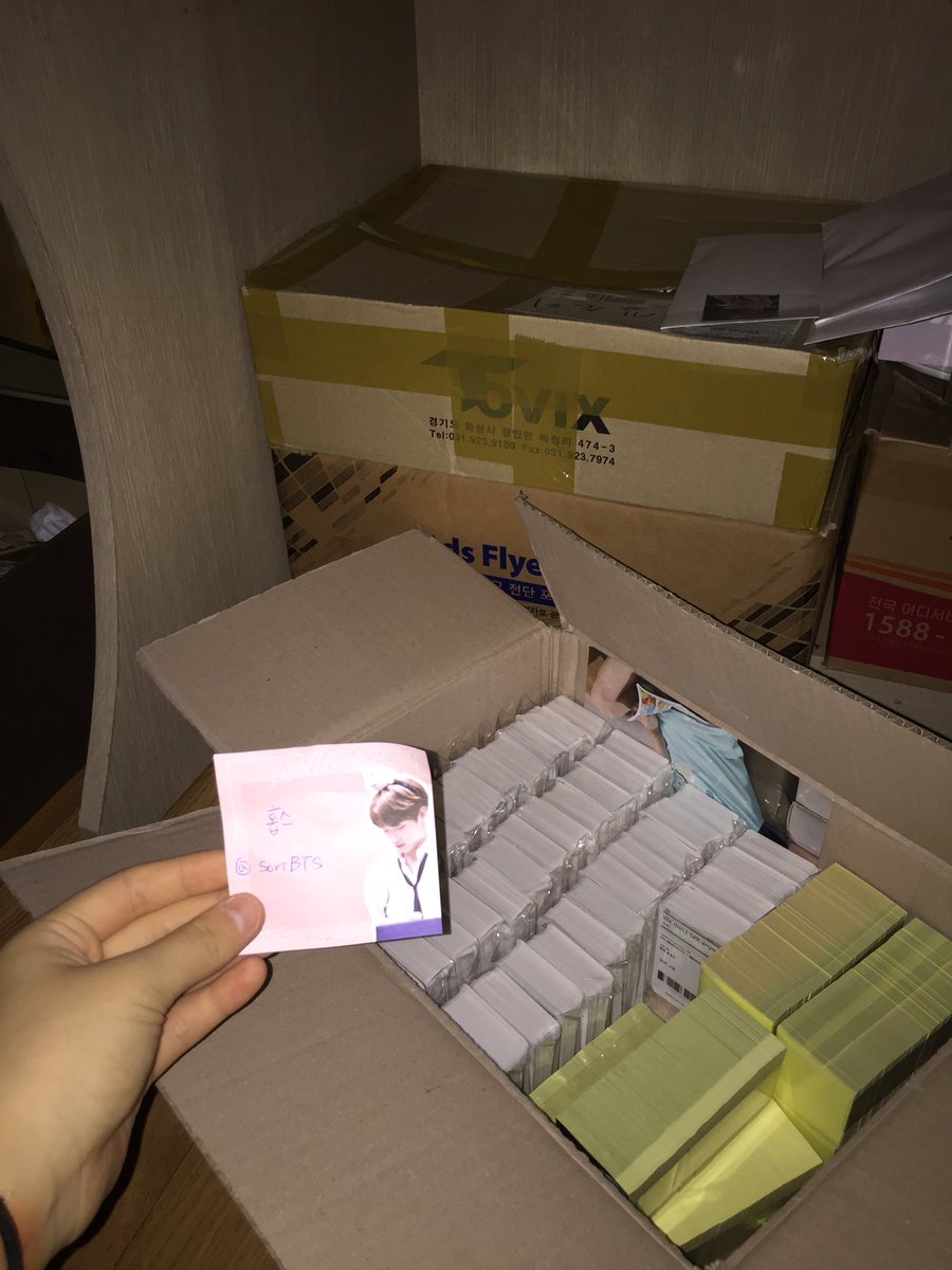 land0901's tweet image. #알티이벵 #RTplz
50rt 100rt 계속 올라갈때마다 알티 팔로 추첨 랜봉드려요!!
도안은 타래에 올려놓을게요!
콘섵 나눔 발주비모아야대서 판매하구요!
원가보다 많이 넣어드려요!!

우편 +1000
택배 + 4000
우체국 배송이에요! 만약 편의점으로 할때는 덤처리해드려요!!