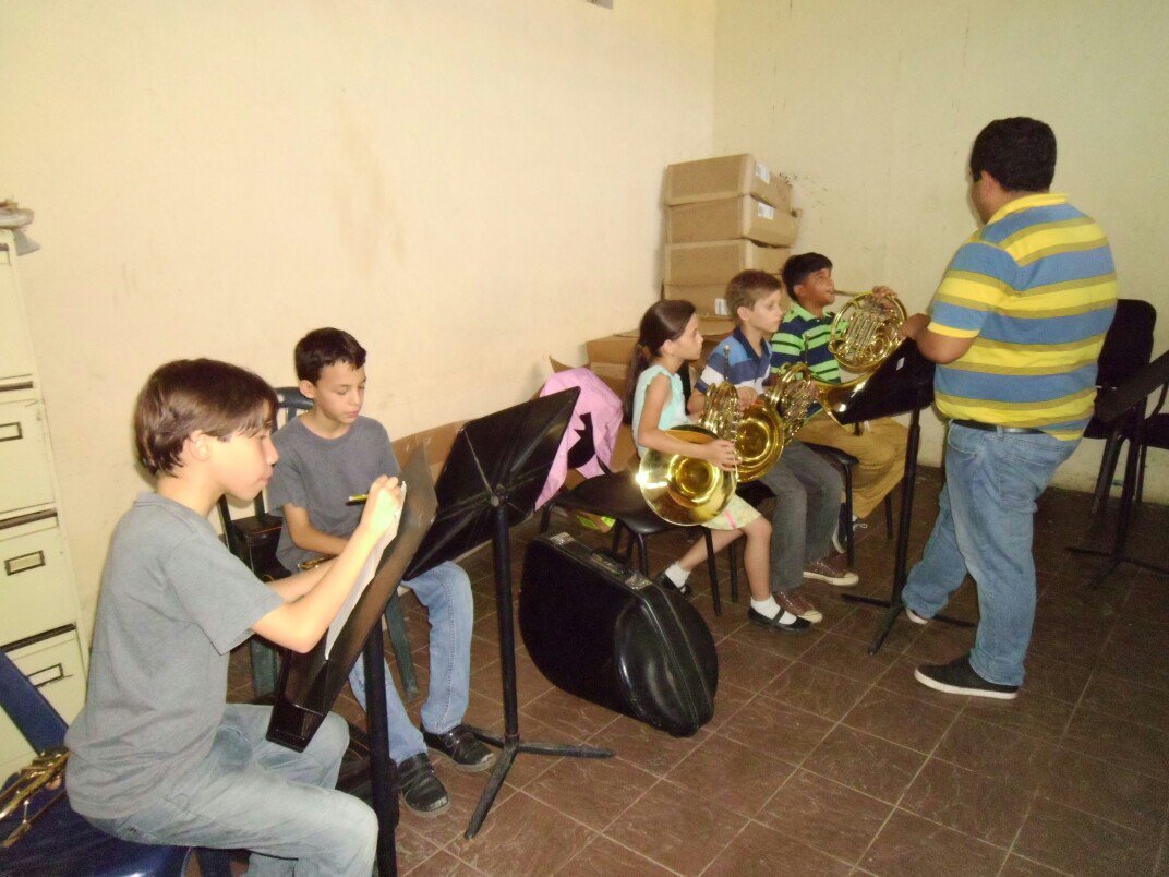 Prácticas con los instrumentos de viento, dirigido por el profesor Sergio Teijido <a href="/SergioTeijido/">Sergio Teijido</a>

#GraciasMaestroAbreu
<a href="/elsistema/">El Sistema</a>
#BravoMaestroAbreu
#NucleoLaPascua
#ValledeLaPascua
#Guárico
#Venezuela