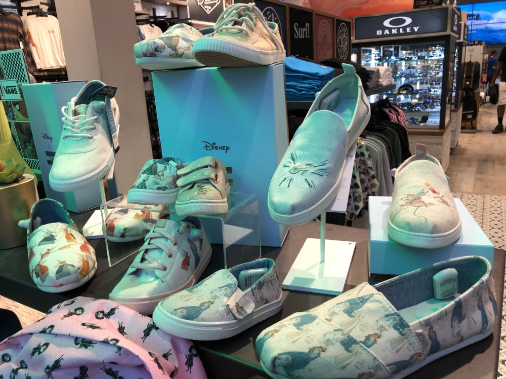 downtown disney vans store