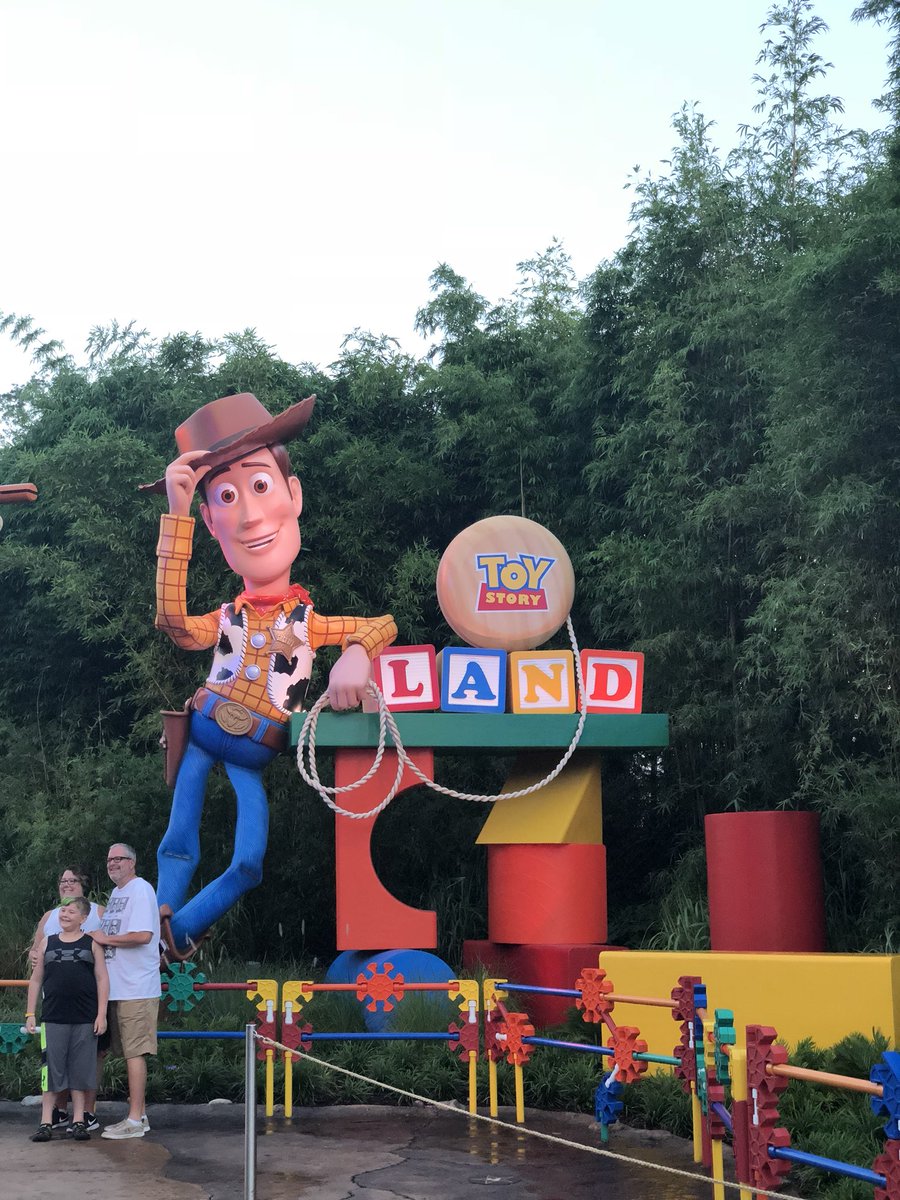 LTETRAVEL1's tweet photo. Toy Story Land...... lots of fun! Love the Slinky Dog Dash @DonIorio @TravelLeaders @tenrtenmmi https://t.co/Jkm7sLRvU8