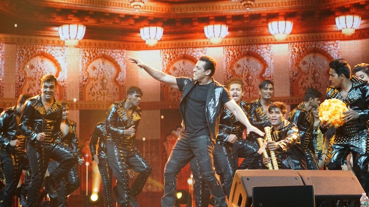 Salman Khan tweet media