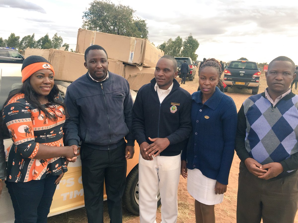 NetOneCellular's tweet photo. NetOne this weekend donated 100 blankets and wheels chairs to Gokwe District hospital handed over by @ShereniDr the Marketing Executive. It is our duty indeed as Corporates to give back to the community and change the lives of the less fortunate. #TheWorldInOne https://t.co/odcvnFRSE5