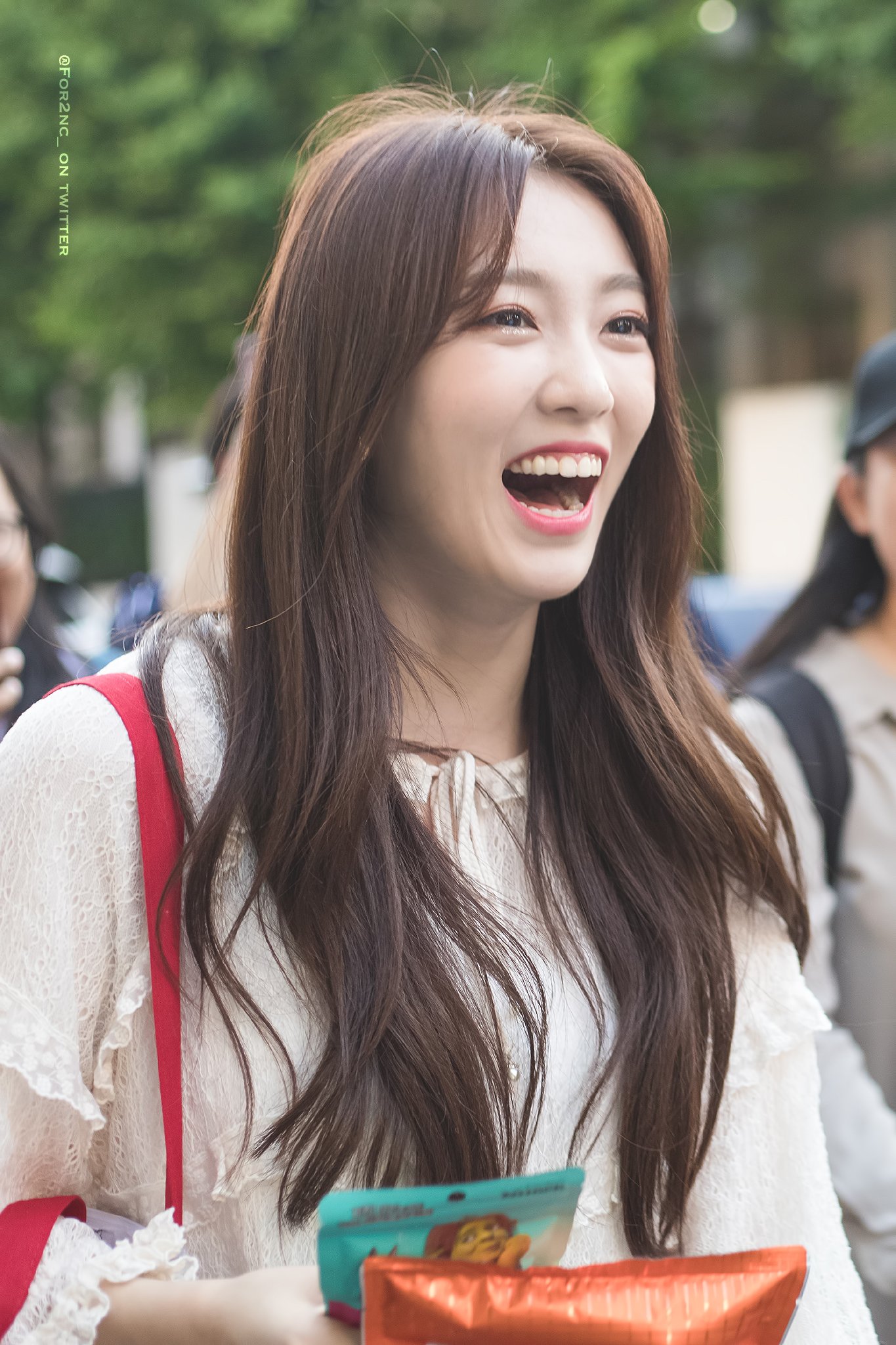 lee suji halla updates on twitter pics uni t lee lee suji halla updates on twitter pics uni t lee