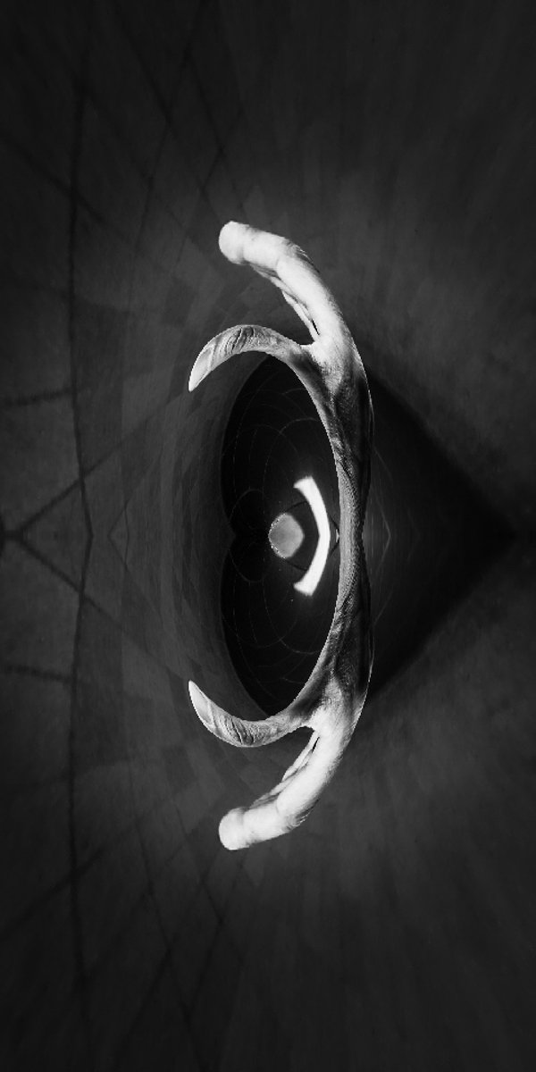 SakimaWu's tweet photo. #bw #blackandwhite #bnw #photography #bwphotography #blackandwhitephotography #photooftheday #bnwphotography #streetphotography #bnwmood #bw_beautiful_landscapes #monochrome #bww #bnw_captures #bwwm #bwf #bnw_rose #bway #bwa #broadway #bnw_of_our_world #bwp #bwn #streetphoto_bw https://t.co/USsdTsHhLS