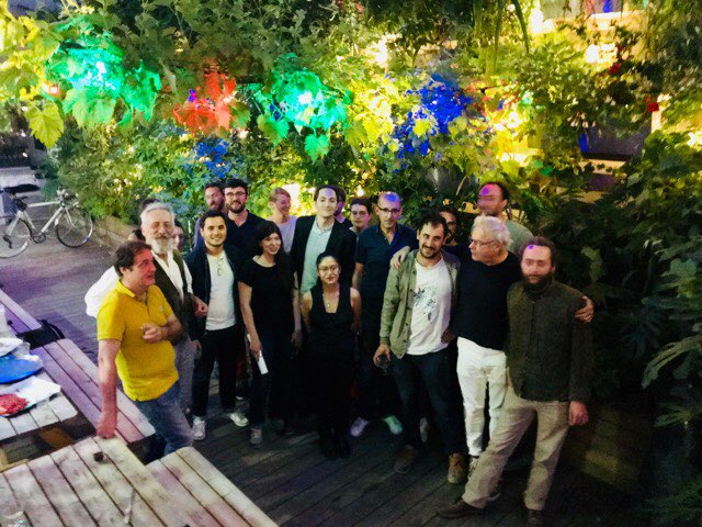 Remettre l’agronomie au cœur du débat pour sortir par le haut de la crise agricole et alimentaire : des sols vivants, de la couverture végétale permanente &amp; l’agroforesterie > voilà pour toute leçon de ce 22e Cravate Club ! Cc <a href="/EdouardFrancois/">EdouardFrancois</a> <a href="/Slowfood_Paris/">Slow Food Paris</a> #agroecologie