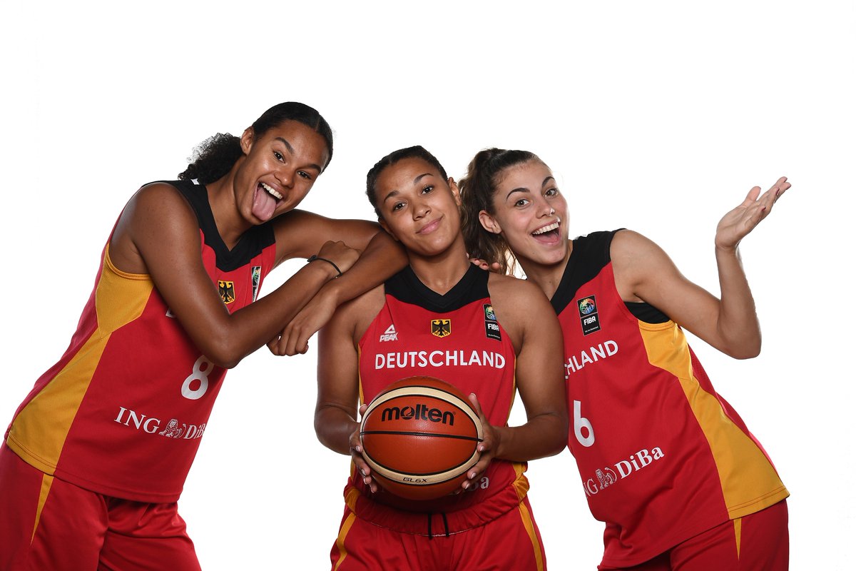 Don't miss out on the LIVE updates from Game Day 2 of the Women's #FIBAU20Europe!  📝 go.fiba.basketball/U20W_LiveFeed https://t.co/89muzpfFf1