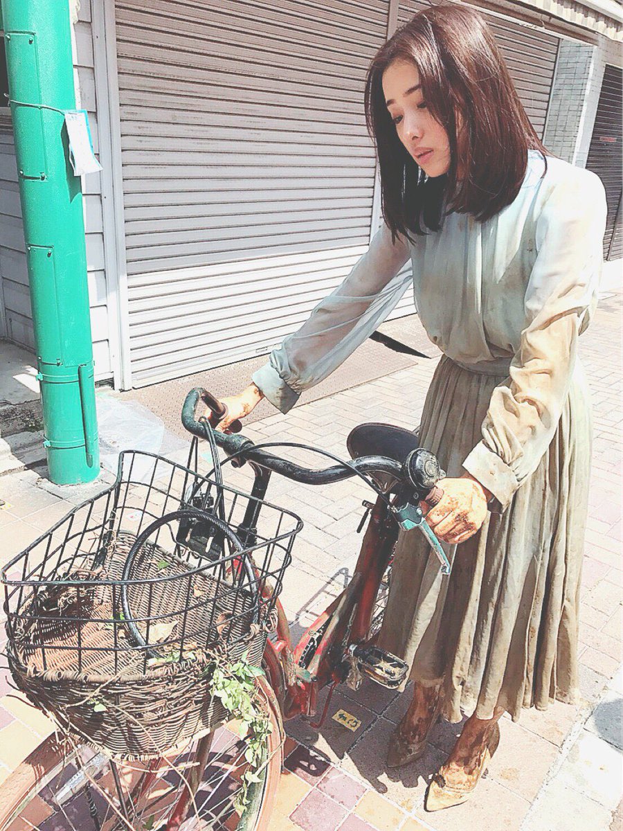 石原さとみ自転車 