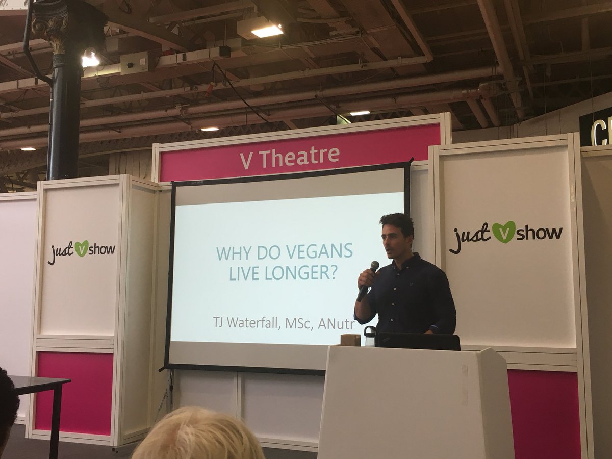 Really great talk on the benefits of a #vegan #diet from <a href="/tjwaterfall/">TJ Waterfall, MSc 🌱</a> at the <a href="/justvshow/">Just V Show</a> yesterday! #veganlife
