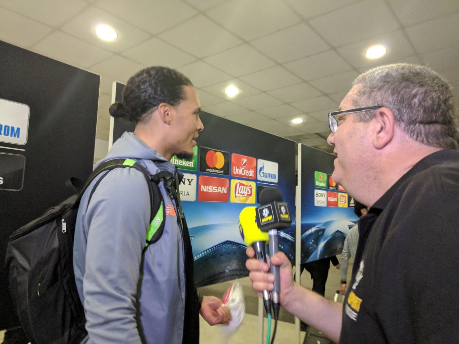 Happy 27th Birthday defender Virgil Van Dijk have a great day my friend 