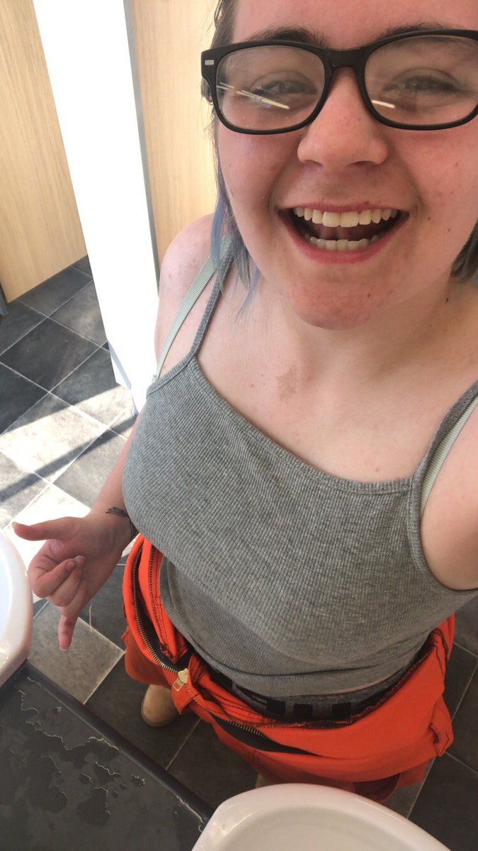 alexareston's tweet image. ITS HOT HOT HOT TODAAAAY🌞@cihillclimb #monkey2 #rescuecrew