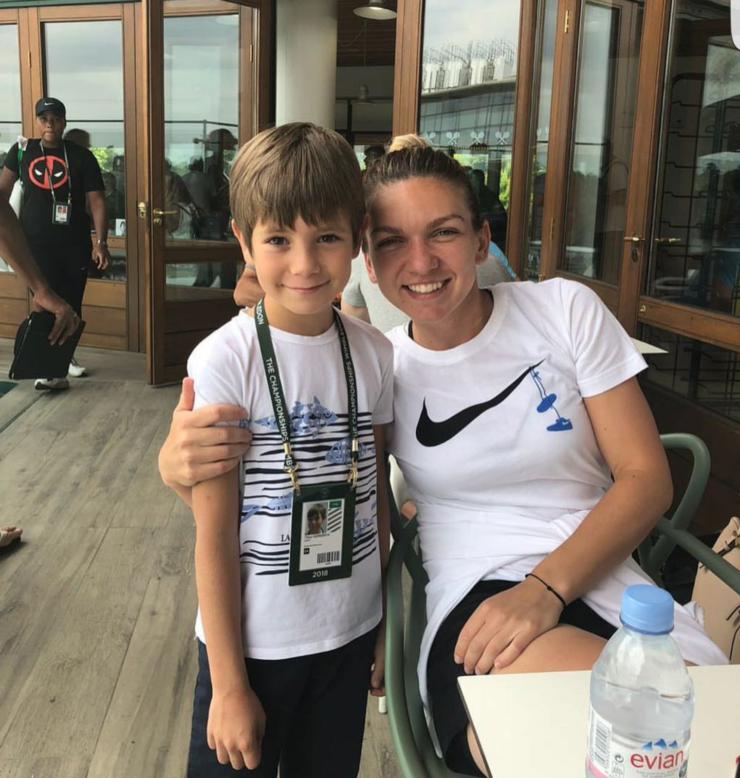 Simona Halep Fanspace Auf Twitter With A Talented Romanian Tennis Player And Very Beautiful Personality Simona Halep Simona Halep Many Thanks To Juan Delpotrojuan For This Amazing Pic So Delpo Was