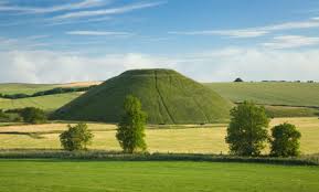 Just down the road from Avebury is Silbury Hill, Europe's largest artificial ancient mound. Built c. 2600 BC, it was reported by John Aubrey to be the tomb of King Zel, who had been buried there on a horse. No one knows why Silbury Hill was actually built.  #VisitWiltshire
