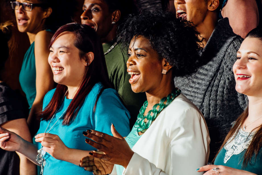 LDNBridgeCity's tweet photo. Catch @SingologyChoir on their Summer 2018 tour. Finalists of the 2017 Gospel Choir of the Year Competition on @BBCSoP, they really shouldn't be missed: https://t.co/wfcCvTRJAy #SummerByTheRiver https://t.co/oH7sQ8h4r4