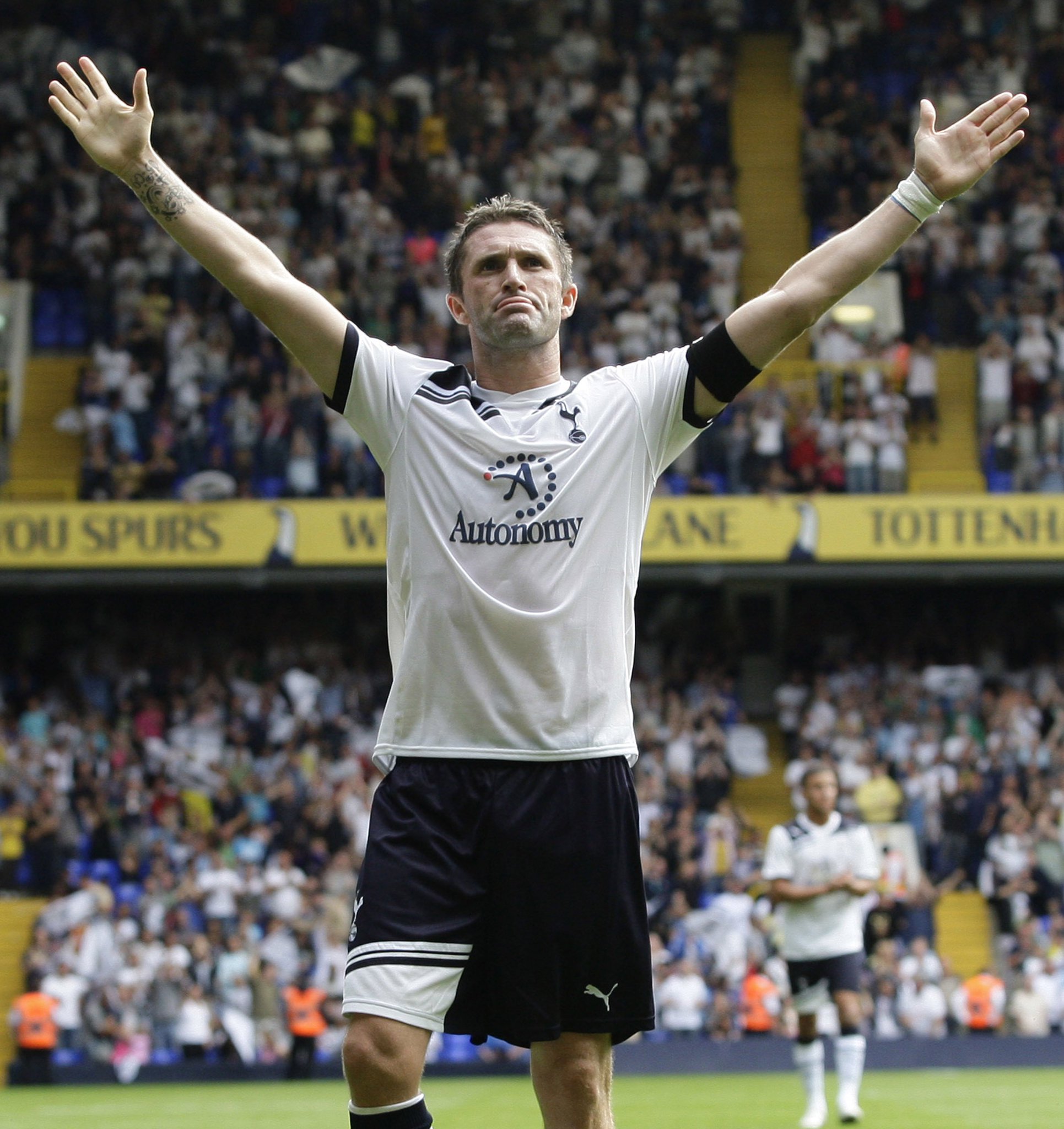 Happy Birthday Robbie Keane!!  