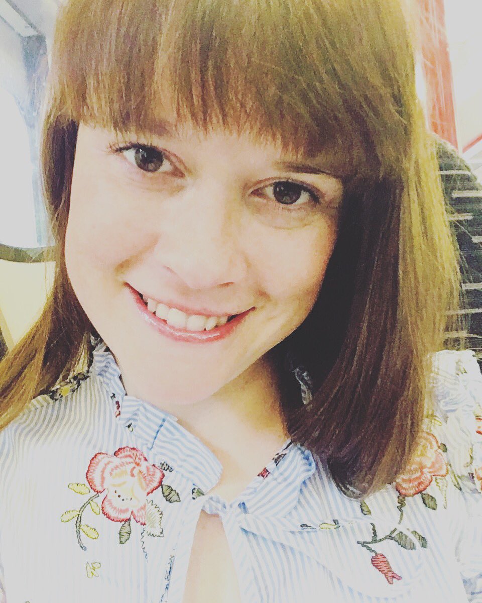 CWest_offical's tweet photo. Early morning start to go and sing with the @LMTOrch CAN’T WAIT!!!@bishopsgateinst #LMTOplaythrough #musicals4life #musicals #lovemusicals🎼🎵🎶 #lovelife❤️ https://t.co/Pzq7bwcpfD