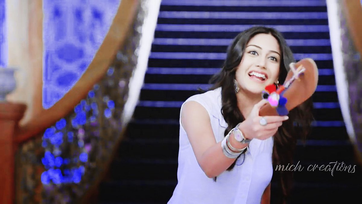 idontgiveawott's tweet photo. Chandni is also being missed! 
#Ishqbaaaz #Epi74 https://t.co/F4KOn0mk4O