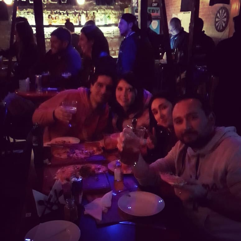 comedyrestobar's tweet image. Mauricio Medina &amp;amp;
Flaite Chileno 
+ Roberto Olea 
cerrando la semana con tremendo público 
🎉💃🍻🍹🃏🎶👏👏👏