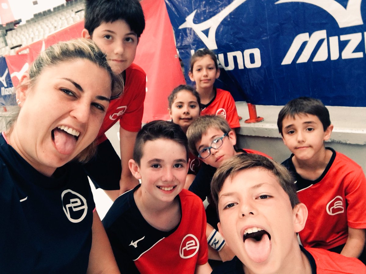 andremartinez9's tweet photo. #TheLastDay @REntrerriosCamp
🤾🏻♂️🤾🏻♀️🤾🏻♂️🤾🏻♀️🤾🏻♂️🤾🏻♀️🤾🏻♂️🤾🏻♀️🤾🏻♂️
#CampusBalonmano
#Handball
#Summer
#HandbalWarriors
#Blinca https://t.co/1EQj5KwKVh