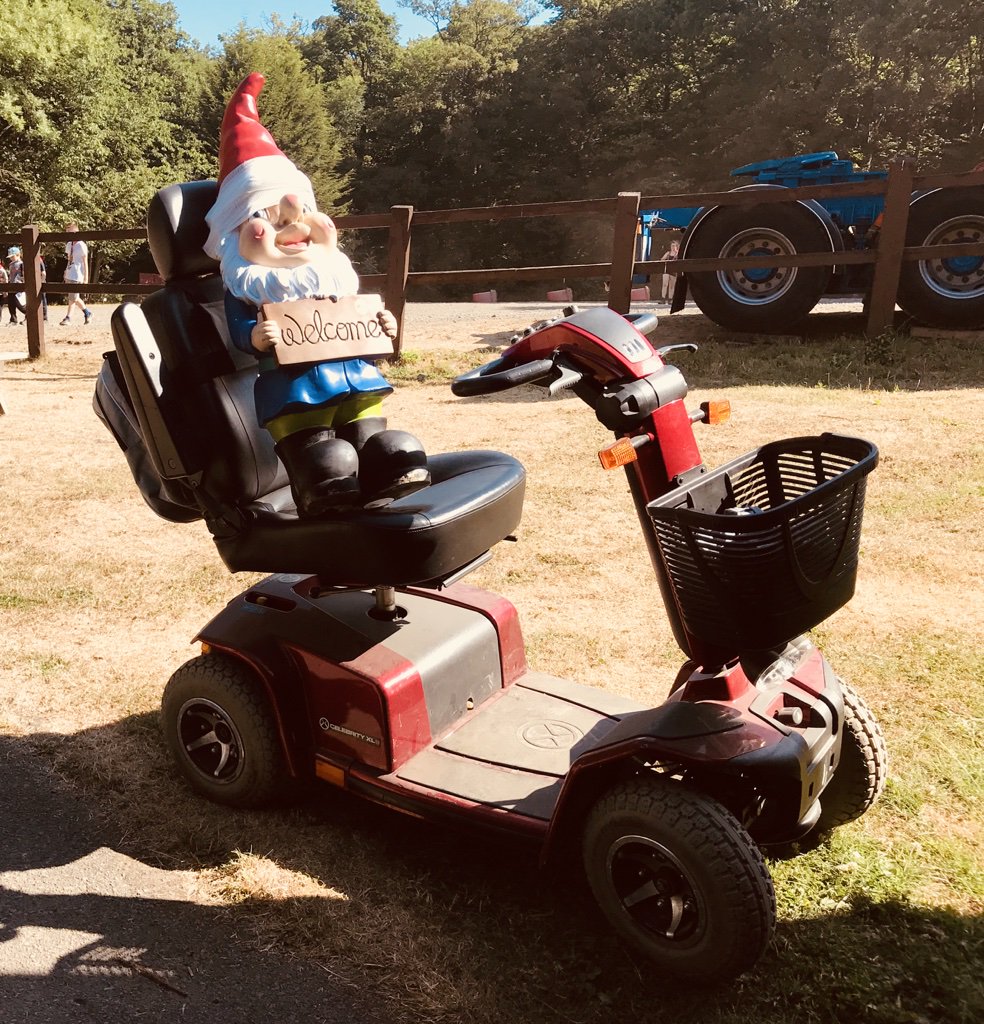 Nobby’s got some new wheels!

Oh, did we mention he had an accident? Big thanks Hesley for rushing him to to the medical team. Those medics are our unsung heroes; their fantastic care patching him up was appreciated! 

Nobby lost an ear, but went back to work with no complaints.