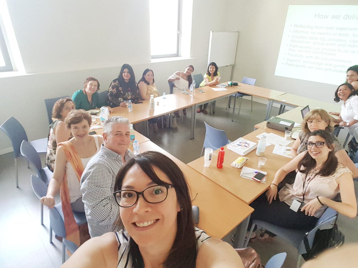 lilicastror's tweet photo. Ungran encuentro #ProgramaMIHSalud @csp_valencia siempre enriquece conocer otras experiencias de #IntervencionComunitaria #AgentesDeSalud o #HealthChampion @ScHARRpubhealth @Patri43518894 @alcaraz_nela @maimustaphanin @lilicastror @GVAsanitat https://t.co/TUFChnndeT