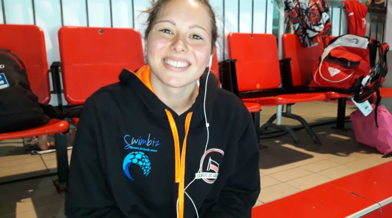 Swimbizitalia's tweet photo. Maga #Circi! ARGENTO dall’8° corsia. #Burdisso BRONZO https://t.co/WvWBWcd8WJ #nuoto #swimming https://t.co/IbjDlh7xRp