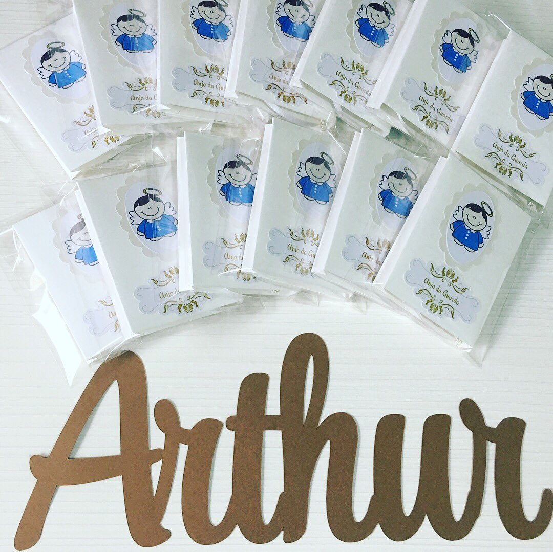 PliePapelaria's tweet photo. Lembrancinha de batismo . Pura fofura 😻.
#batizado #batismo #baptism #lembrancinha #lembrancinhas #anjo #anjodaguarda #relicario #mamaeama #maedemenino #maedemenina #baby #babies #babiesofinstagram #babyboy #pliepapelariapersonalizada #melhoreselo7 #pinterest https://t.co/JlDbMcYVut