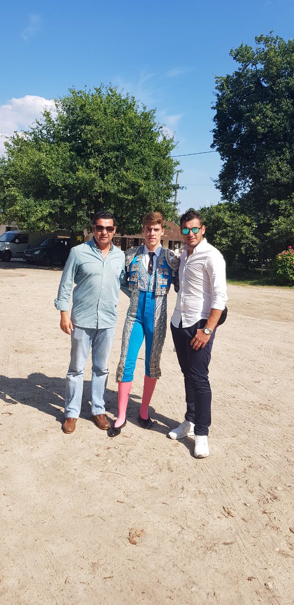 Francisco Fernández hoy en tartas ( Francia ) ! Un abrazo