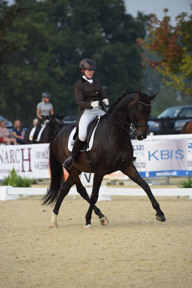 Childéric Saddles Continue Annual Dressage Sponsorship in 2018 thefirstchukka.com/2018/07/08/chi…