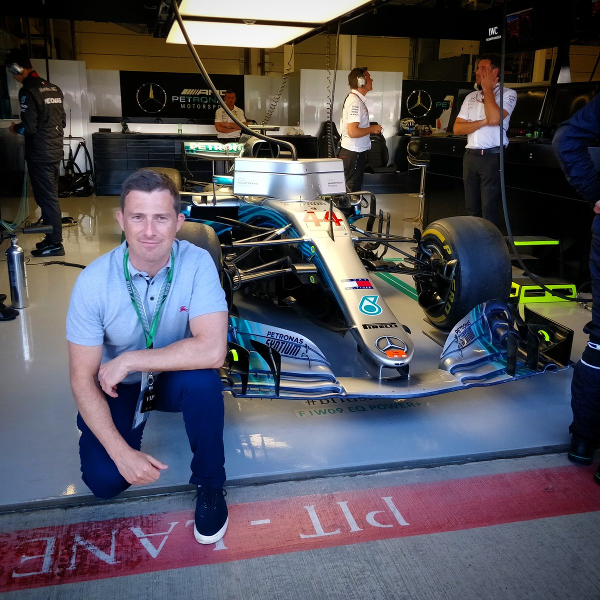matwatsoncars's tweet image. Me and a Lewis Hamilton's office. It's quite cramped and very hot.