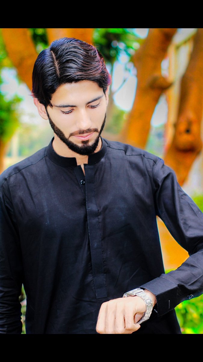 Sultankhan788's tweet photo. SOrrY___, I am Not #_PerFeCt 😍
#_BuT I aM Definitely not #_FaKe 👑 https://t.co/qYmfk5AAi3