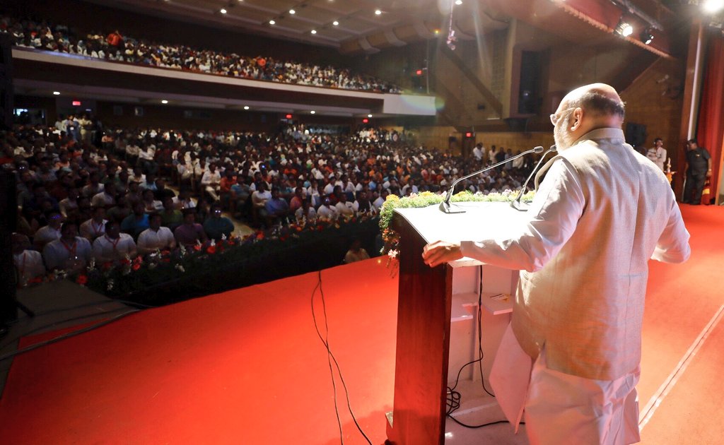 AmitShah's tweet photo. Interacted with Social Media volunteers of @BJP4Maharashtra in Pune. Sharing few pictures from the event. https://t.co/EHKPeaI7FM