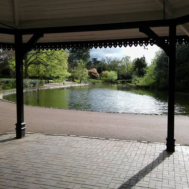 wolves_sights's tweet photo. More images from West Park, Wolverhampton. #wolverhamptonsights #wolverhampton #parksinwolverhampton #wolverhamptonparks https://t.co/vHQAZyyhCl