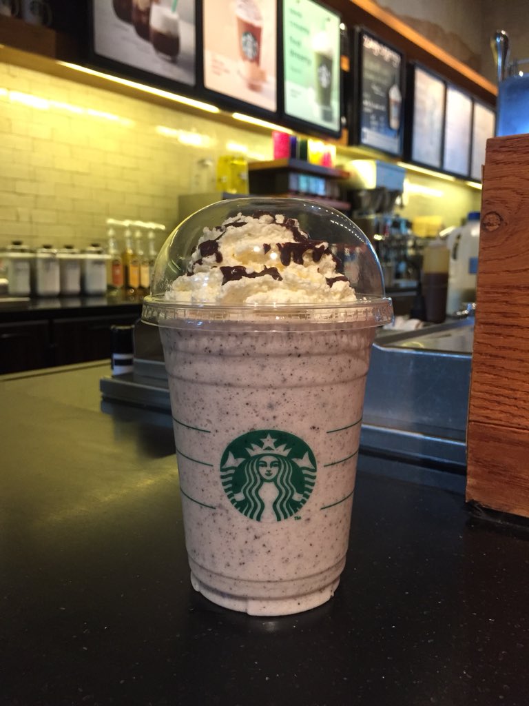 Brad Vargas The Barista S Drink Is A Popular Off The Menu Beverage Order It Like This Iced White Mocha Americano With No Water And A Splash Of Breve