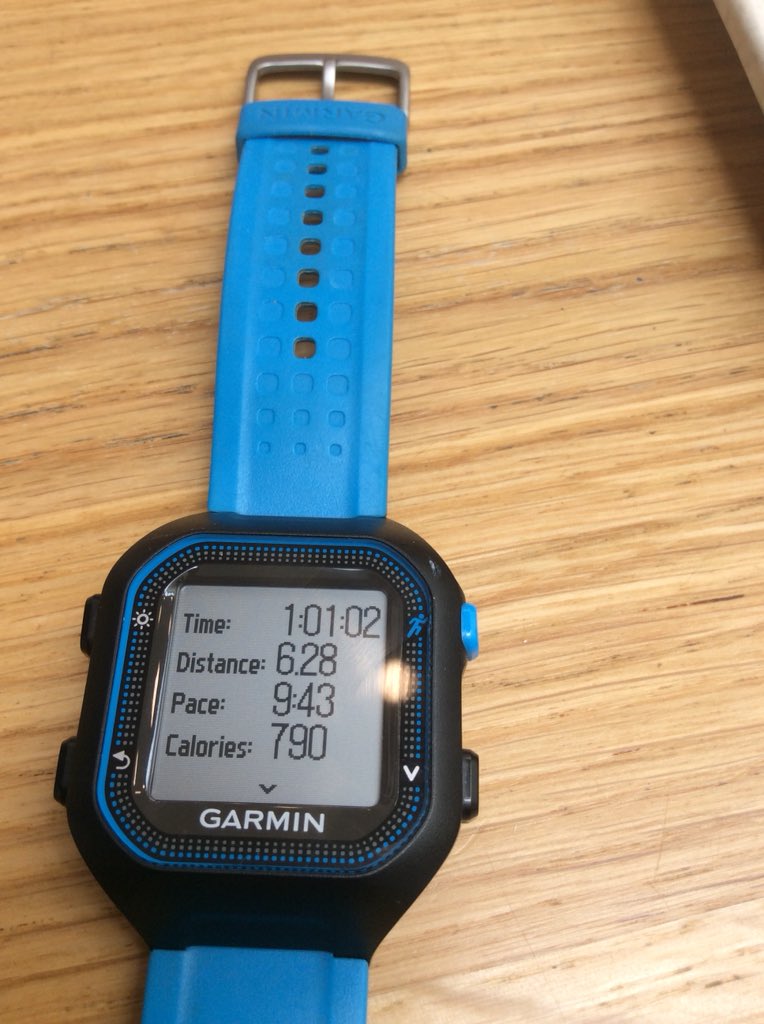 runningbrianj's tweet image. Leeds 10k with Sue. A hot morning !