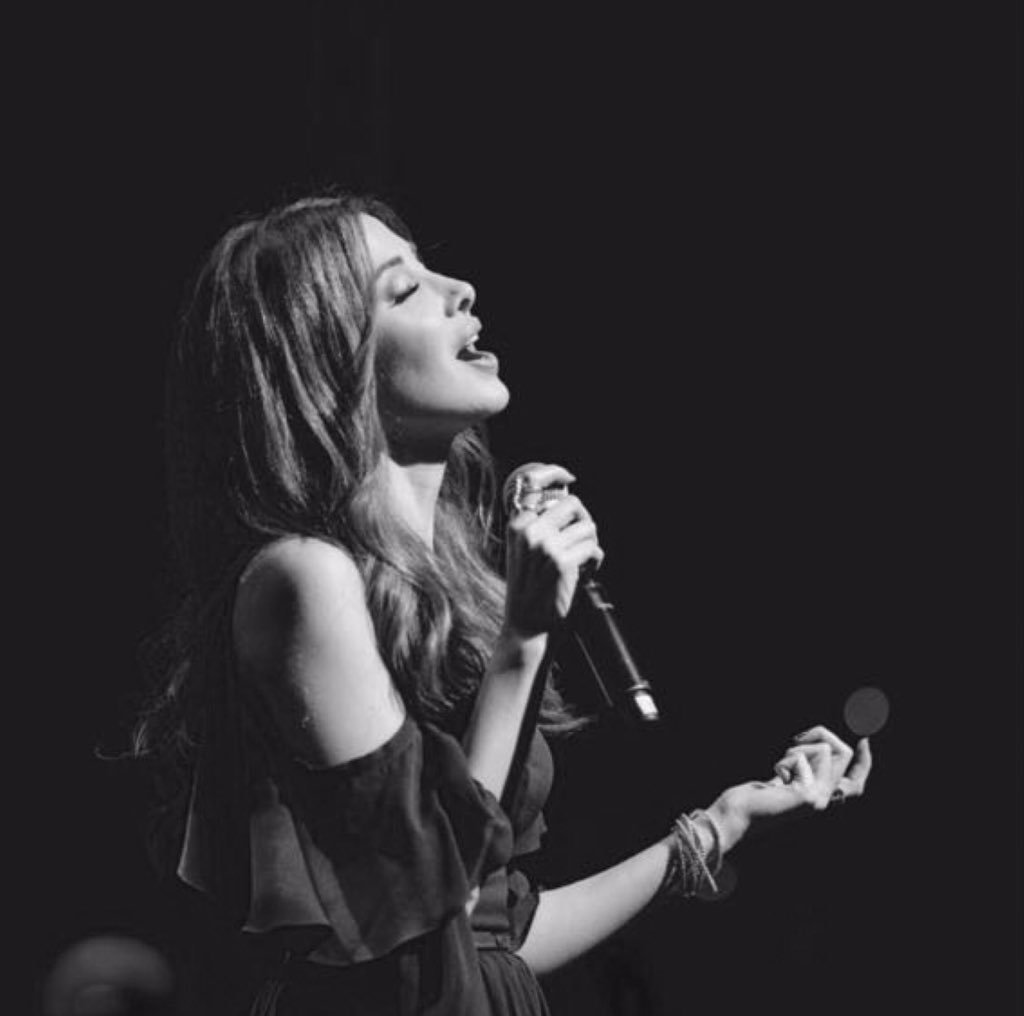 majedasc's tweet photo. تطربك صوت وصورة ❤️
@NancyAjram https://t.co/YAgGGvUGm8
