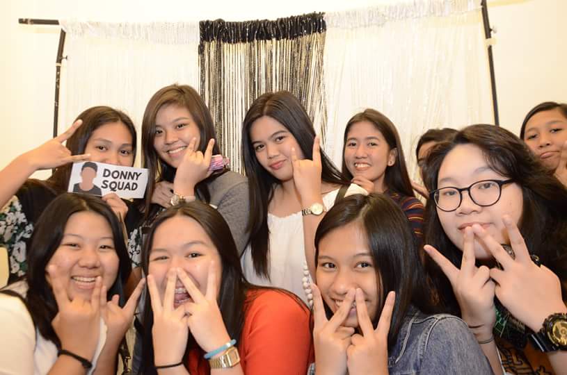 allaboutdonny's tweet photo. Thankyou @DONNYSQUADPAMP for the wonderful experience!! ayieee saya niyo kasama lab ko kayo lahat amponin niyo nako ng tuluyan HAHAHA sana makasama ko kayo ulit and sana kasama nanatin si donny next time @donnypangilinan miss kana namin balik kana pampanga!! 😢 #WalwalWithDS https://t.co/VD5X9Dw1mM