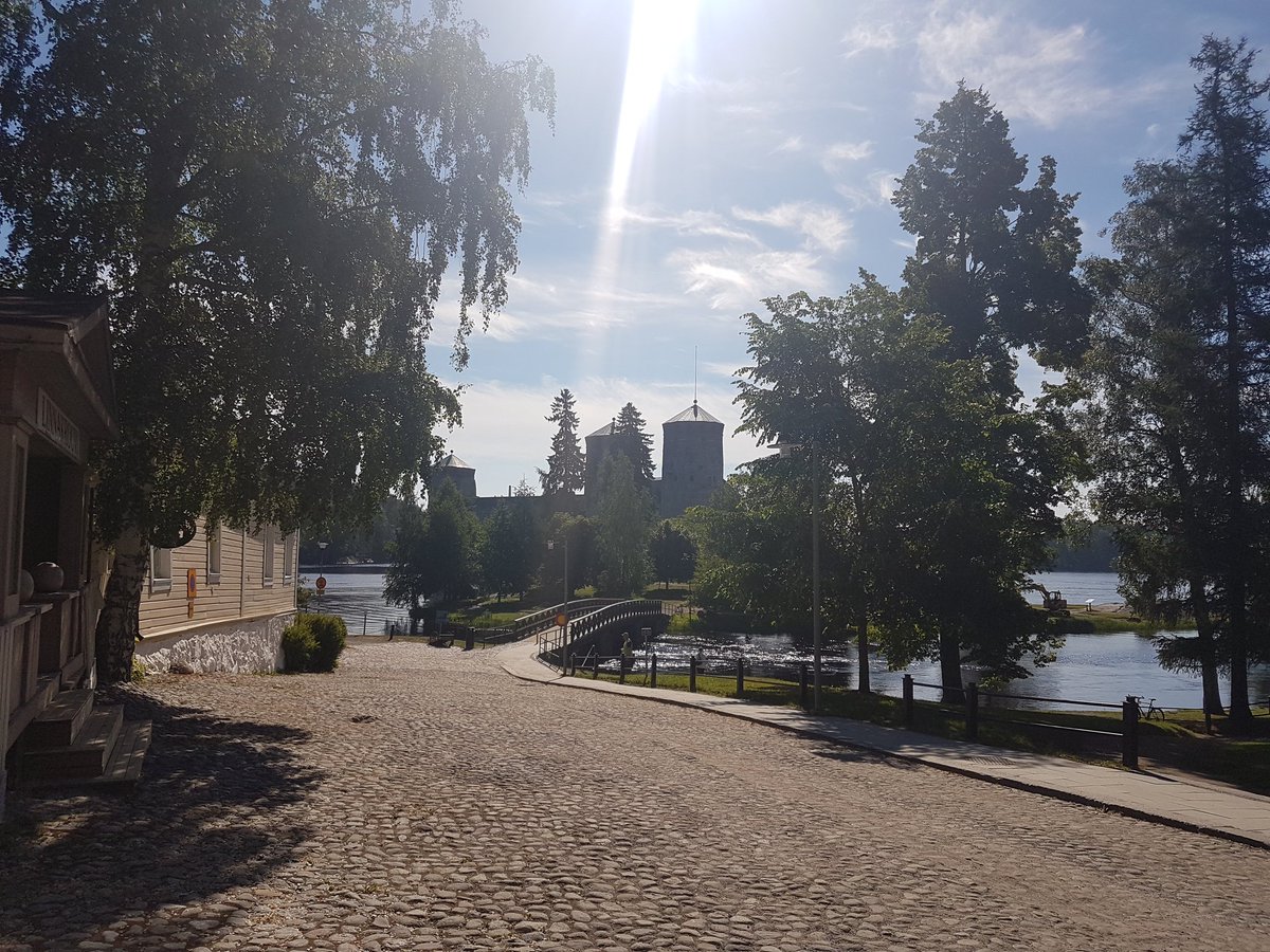 MadrigalPiano's tweet photo. Una de las cosas que me encanta de mi trabajo!β€π
#CrazyMusicians #AlwaysTraveling #MarcosMadrigal #SavonlinnaFestival #AmazingWork #AmazingArtists #UnCubanoenFinlandia #Finland #LoveMyWork #PianistLife https://t.co/JPkDZkq0IW